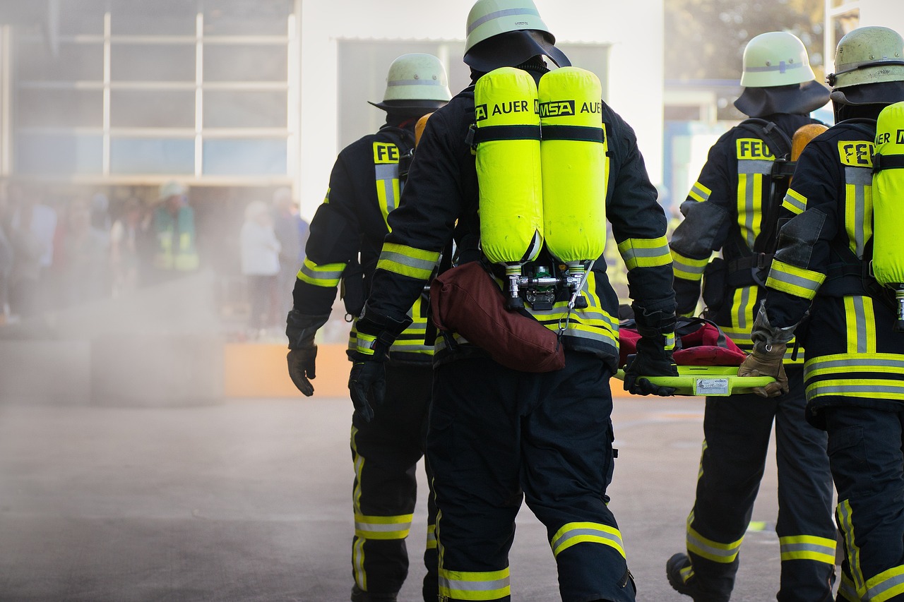 Fire Fighting 4495488 1280