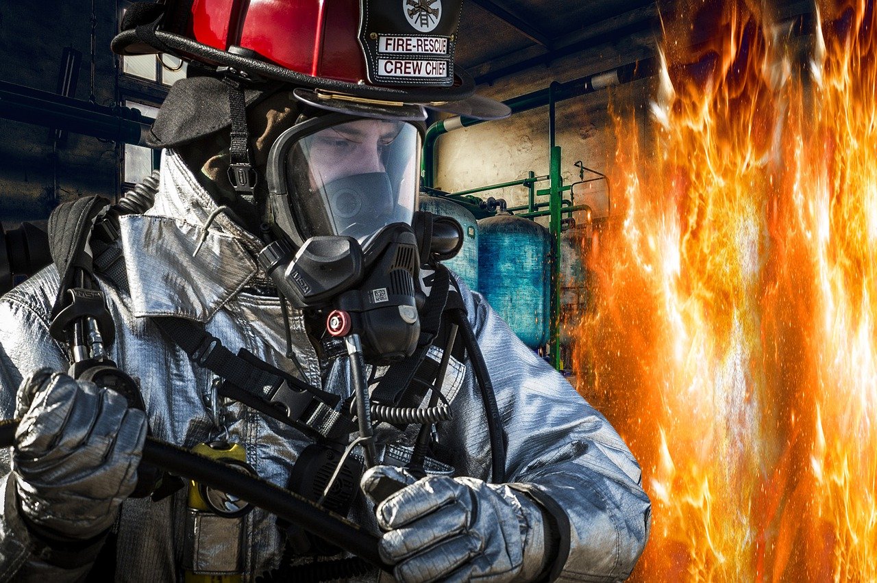 Fireman 5616315 1280